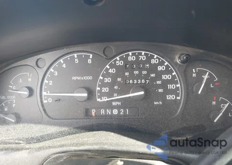 1999 Ford Explorer Sport z USA, uszkodzony, nr VIN 1FMYU24EXXUC58114